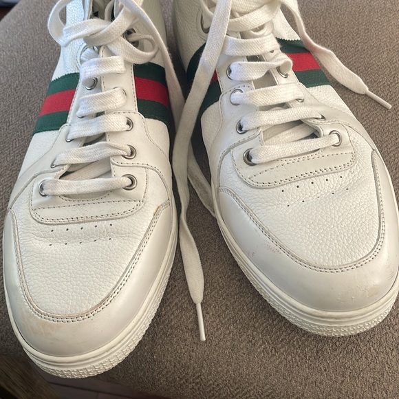 GUCCI HIGH TOP WHITE LEATHER SNEAKERS - Picture 6 of 6